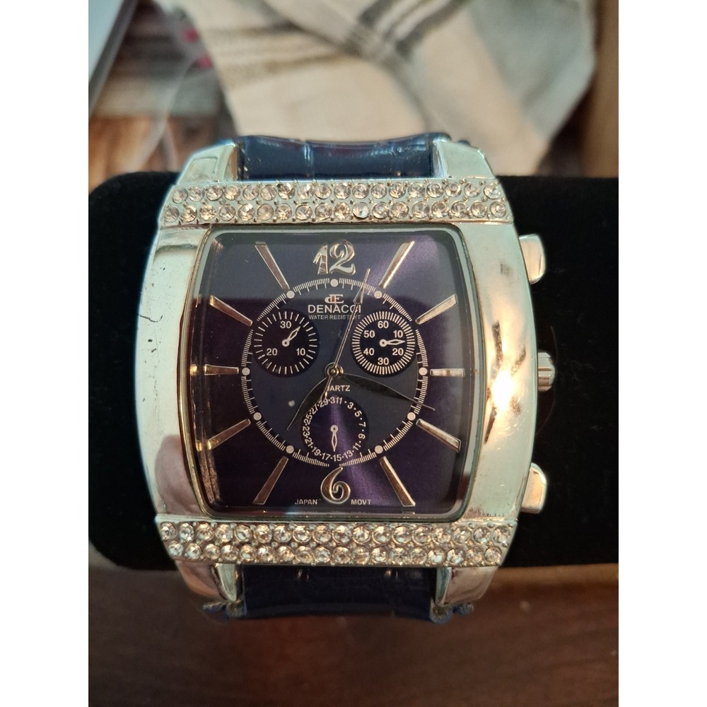 Denacci Womens Large 51mm Silvertone Navy Blue Alligator Band Watch W/ Crystals.